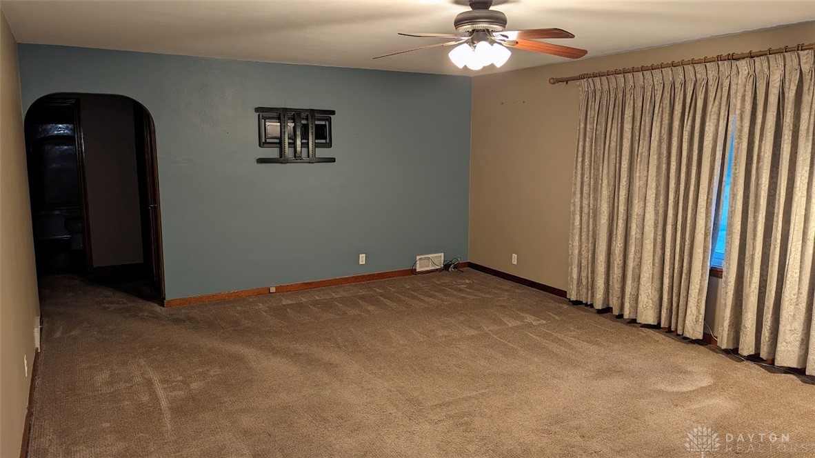 76 South Tecumseh Road Springfield, OH 45506 - Photo 12 of 30