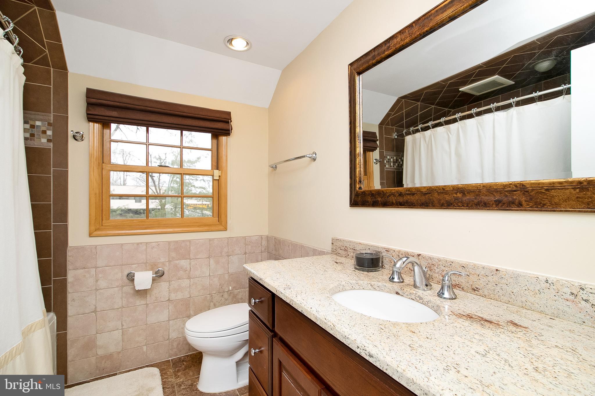 6 Tendring Road Cherry Hill, NJ 08003 - Photo 10 of 21 Center Hall bath upstairs