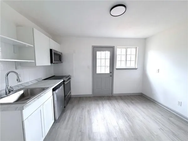 $118,000 | 195 Sycamore Drive, Unit 39, Athens, GA 30606