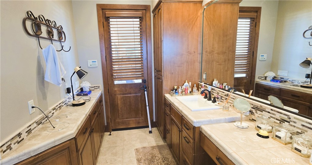 10750 Union Street Cherry Valley, CA 92223 - Photo 17 of 37