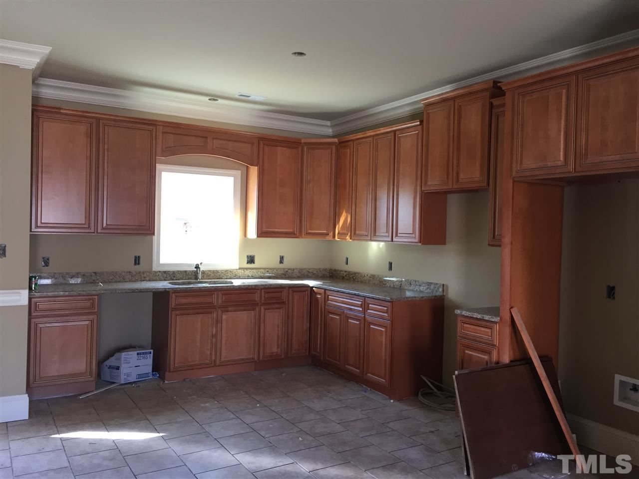 6901 Spanglers Spring Way Raleigh, NC 27610 - Photo 6 of 25