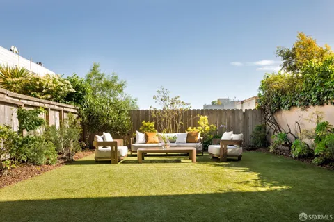 $2,795,000 | 2039 Sacramento Street, San Francisco, CA 94109