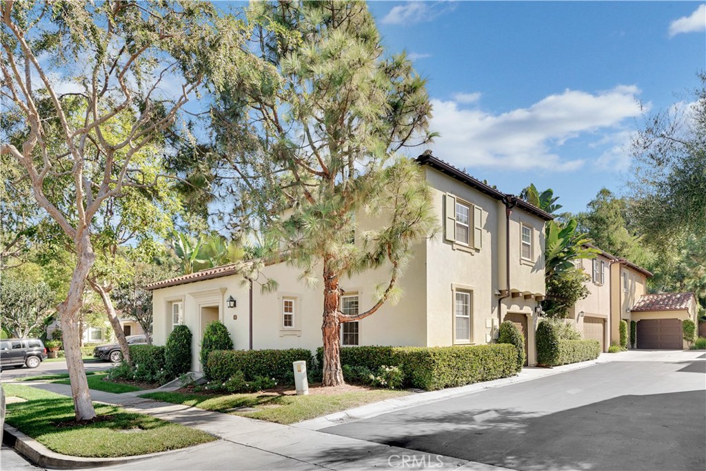 50 Clouds Irvine, CA 92603 - Photo 2 of 30