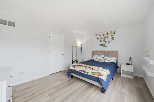 $2,700 | 2211 Carpenter Avenue, Plainfield, IL 60586