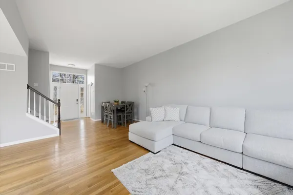 $2,700 | 2211 Carpenter Avenue, Plainfield, IL 60586