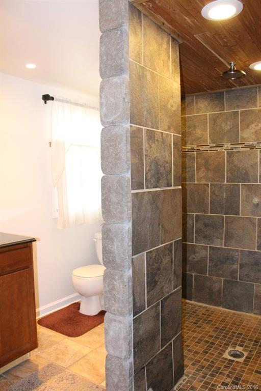 1694 Hopewell Church Road Catawba, NC 28609 - Photo 12 of 24 Gallery Image 12