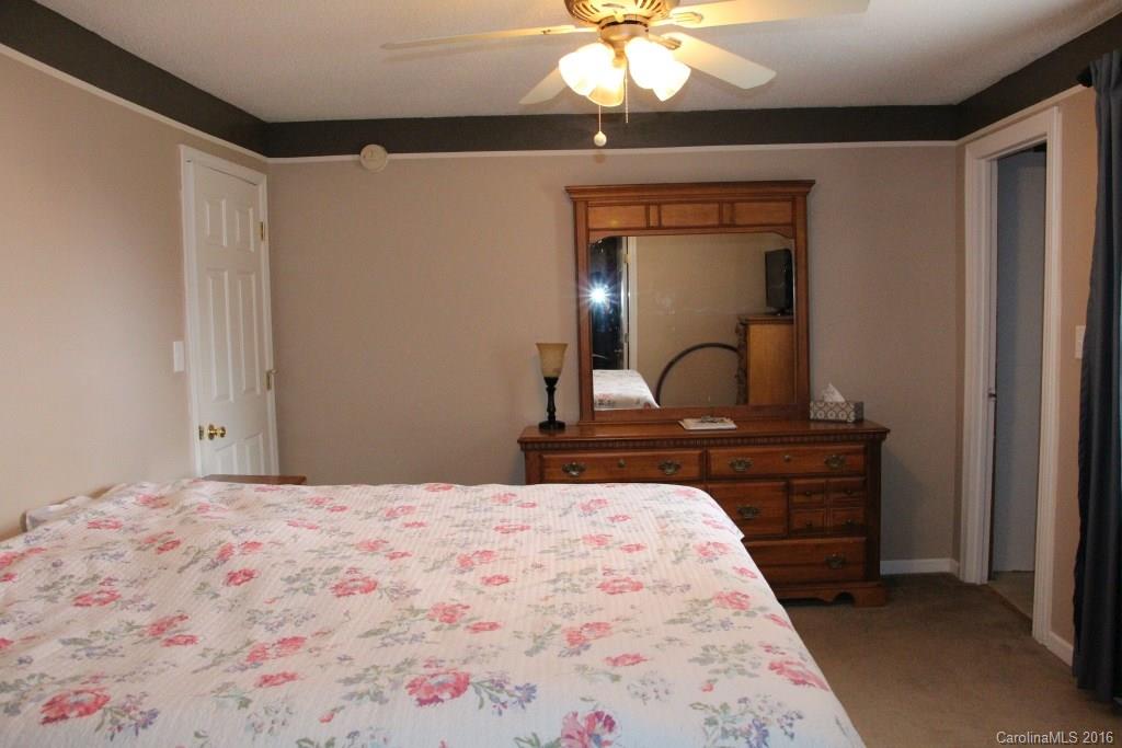 1694 Hopewell Church Road Catawba, NC 28609 - Photo 15 of 24 Gallery Image 15