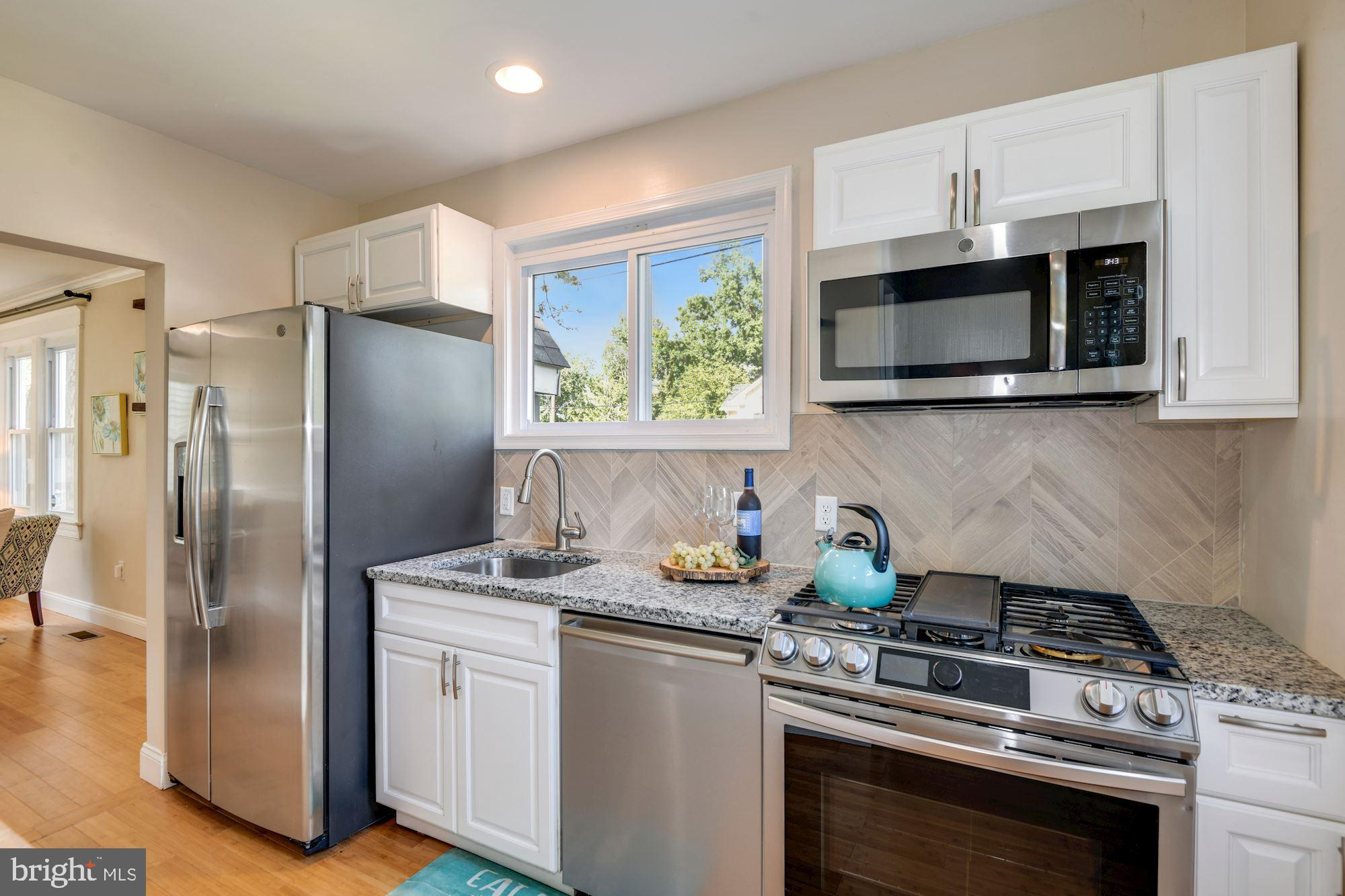 508 70th Place Capitol Heights, MD 20743 - Photo 13 of 35