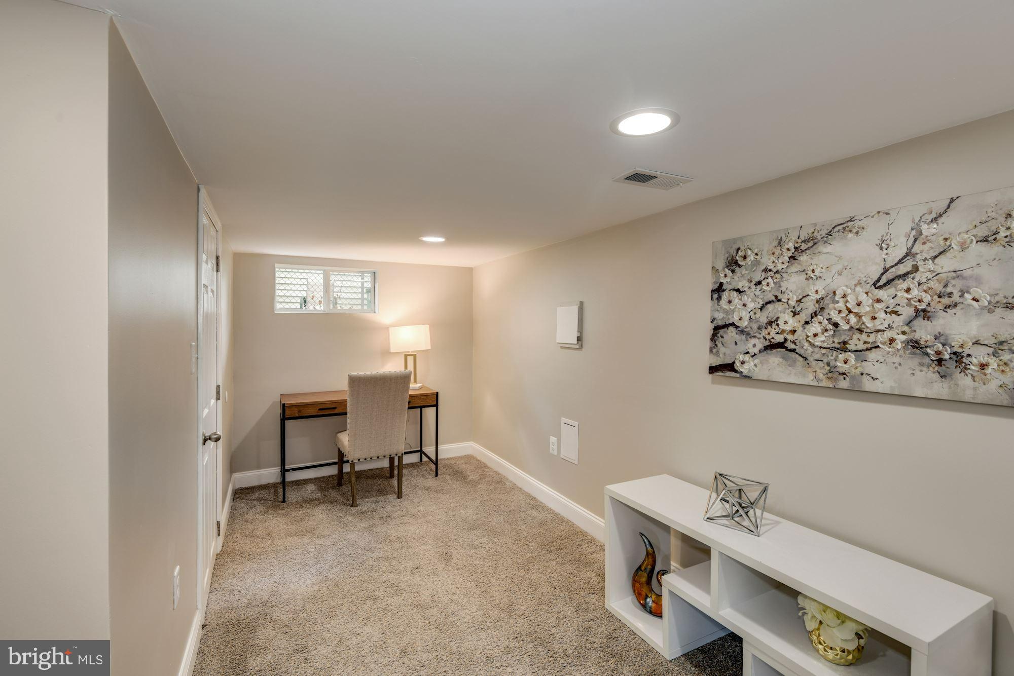 508 70th Place Capitol Heights, MD 20743 - Photo 26 of 35