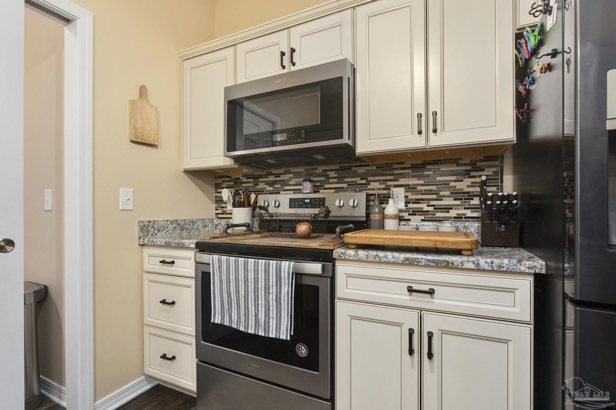 3229 Atlas Drive Milton, FL 32583 - Photo 10 of 39