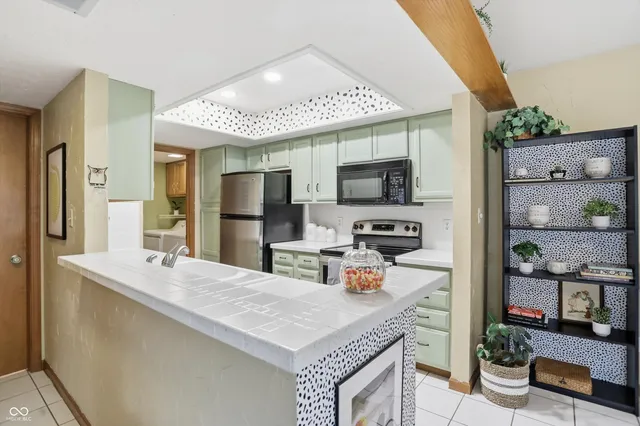 $265,000 | 585 Conner Creek Drive, Fishers, IN 46038