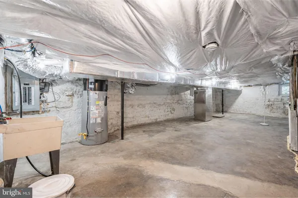 a view of a livingroom with a furniture