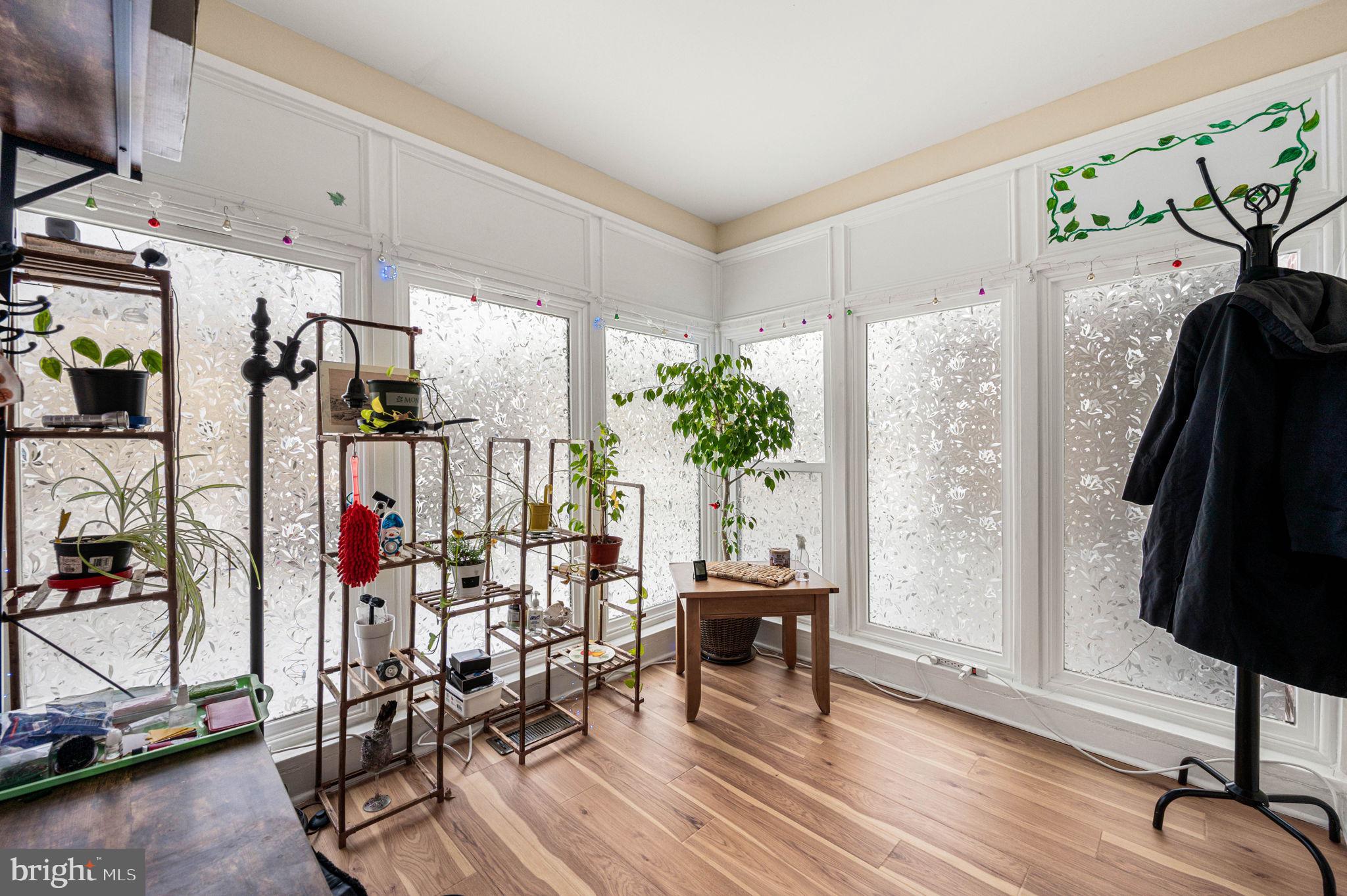 102 Rambler Road Glenolden, PA 19036 - Photo 4 of 34