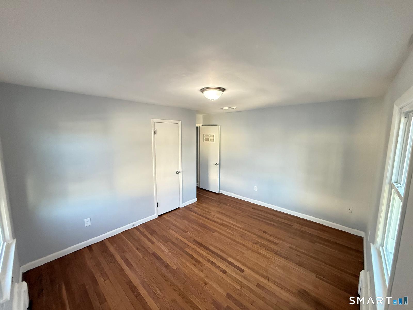 524 Garfield Avenue, Unit 2 Bridgeport, CT 06606 - Photo 7 of 10 a view of an empty room