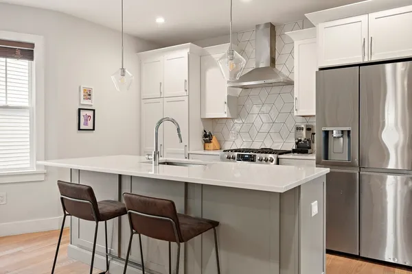 $999,000 | 93 Central Street, Unit 1, Somerville, MA 02143