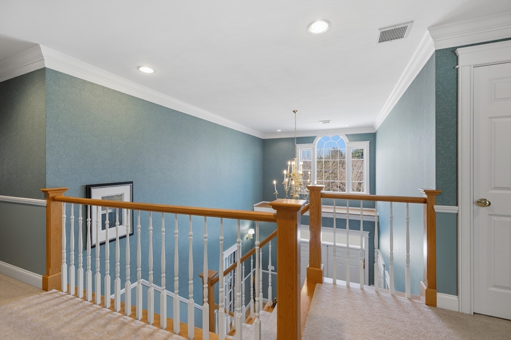 27 Summerfield Road Amherst, MA 01002 - Photo 21 of 42