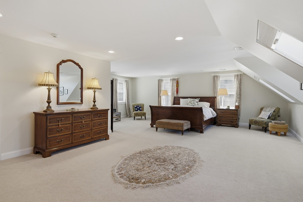 27 Summerfield Road Amherst, MA 01002 - Photo 22 of 42