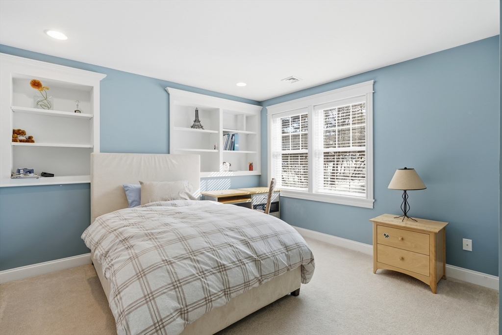 27 Summerfield Road Amherst, MA 01002 - Photo 27 of 42