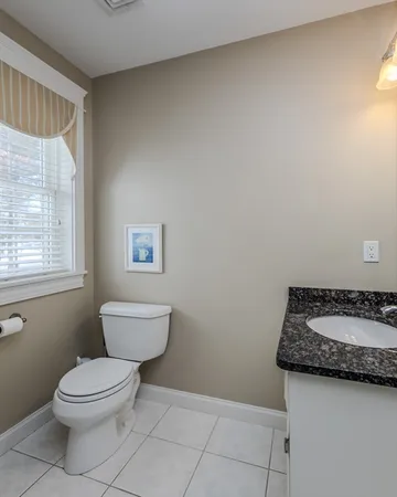 $1,195,000 | 27 Summerfield Road, Amherst, MA 01002