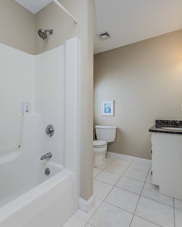 27 Summerfield Road Amherst, MA 01002 - Photo 33 of 42