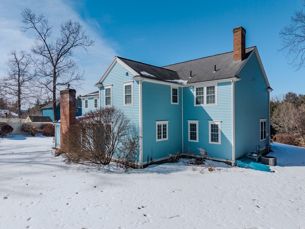 27 Summerfield Road Amherst, MA 01002 - Photo 39 of 42