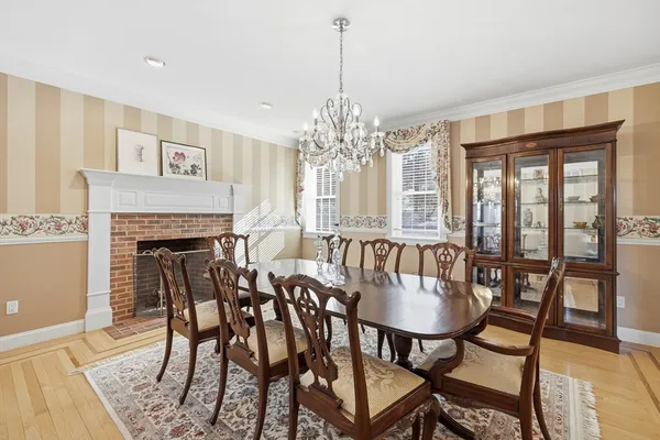 $1,195,000 | 27 Summerfield Road, Amherst, MA 01002