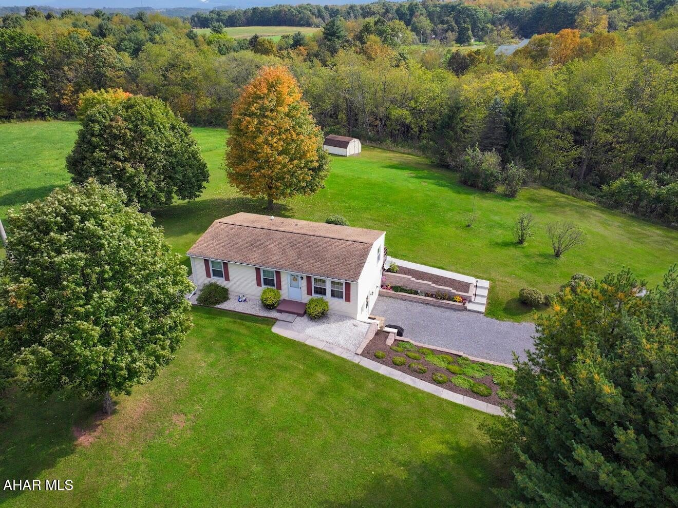2061 Menchtown Road Everett, PA 15537 - Photo 3 of 56 Gallery Image 3