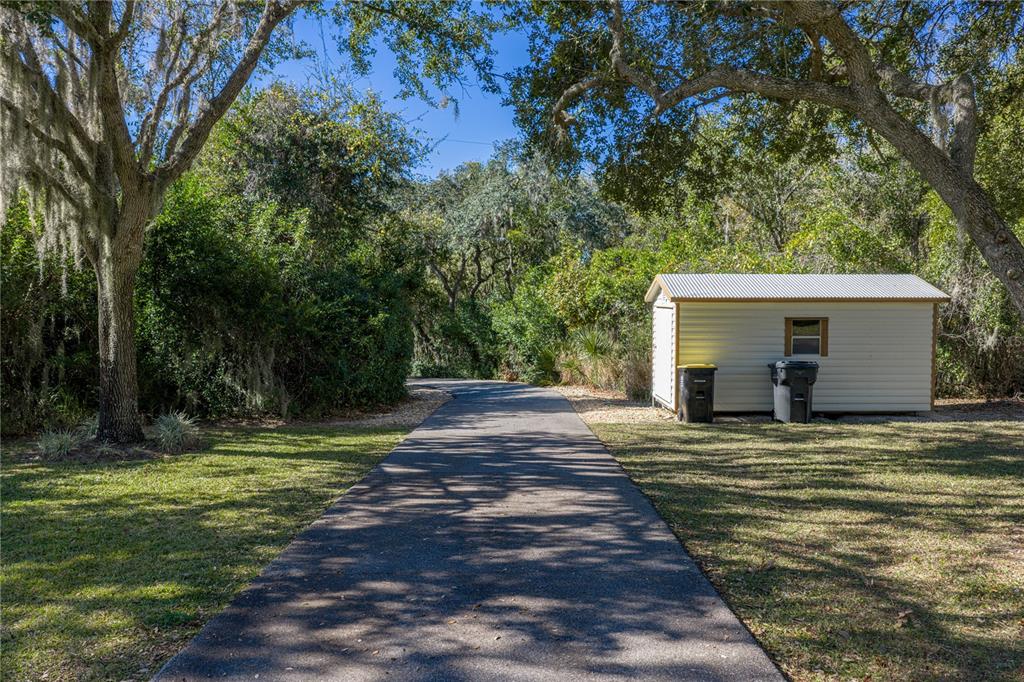 1379 Hollister Road Babson Park, FL 33827 - Photo 3 of 80