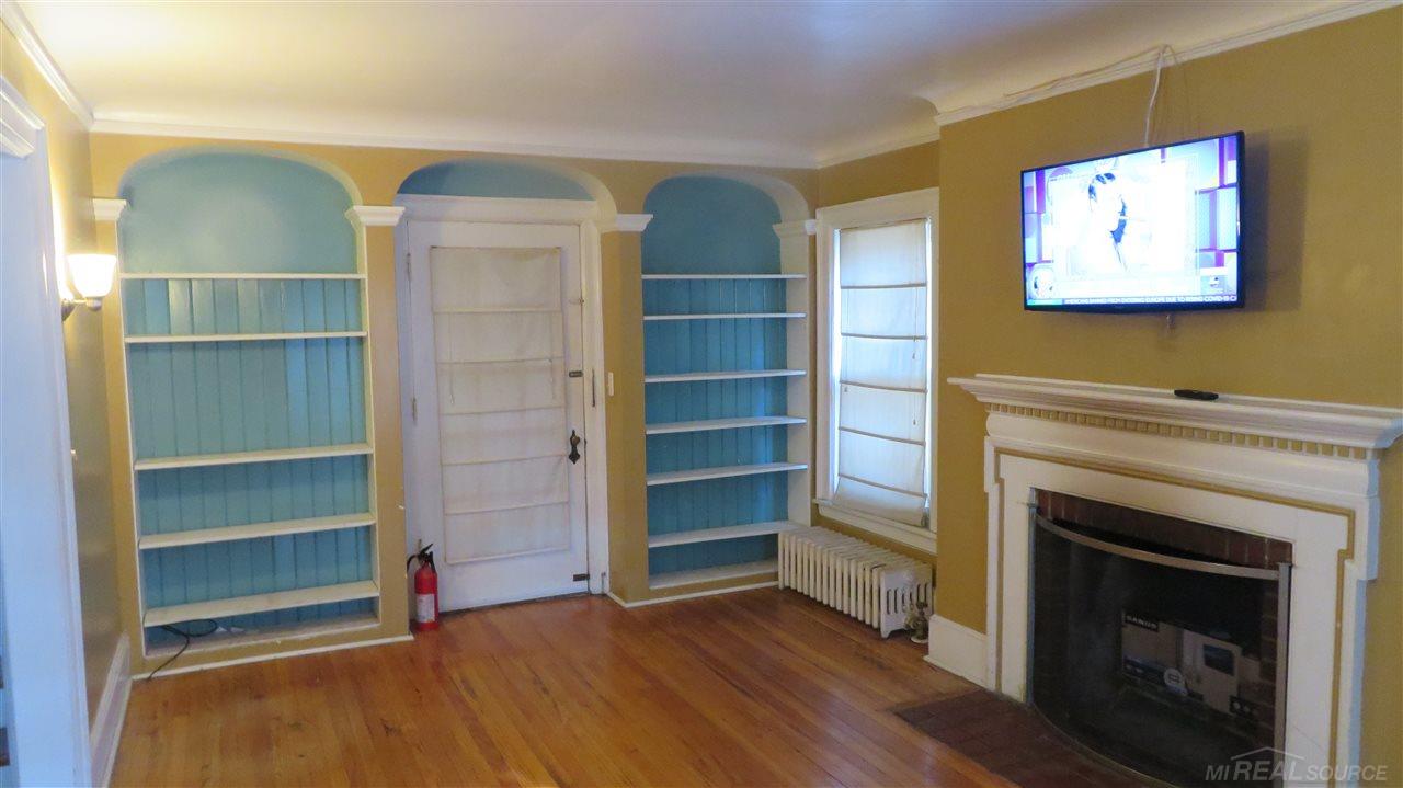 20169 Briarcliff Road Detroit, MI 48221 - Photo 5 of 10