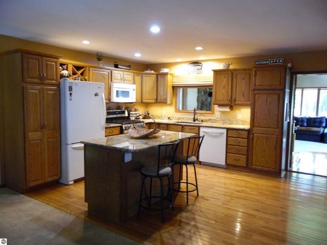 1985 South Bean Hill Road Mikado, MI 48745 - Photo 5 of 45