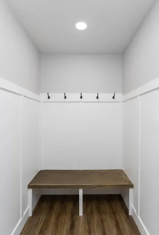 $2,295 | 401 East Donahue Street, Eldridge, IA 52748