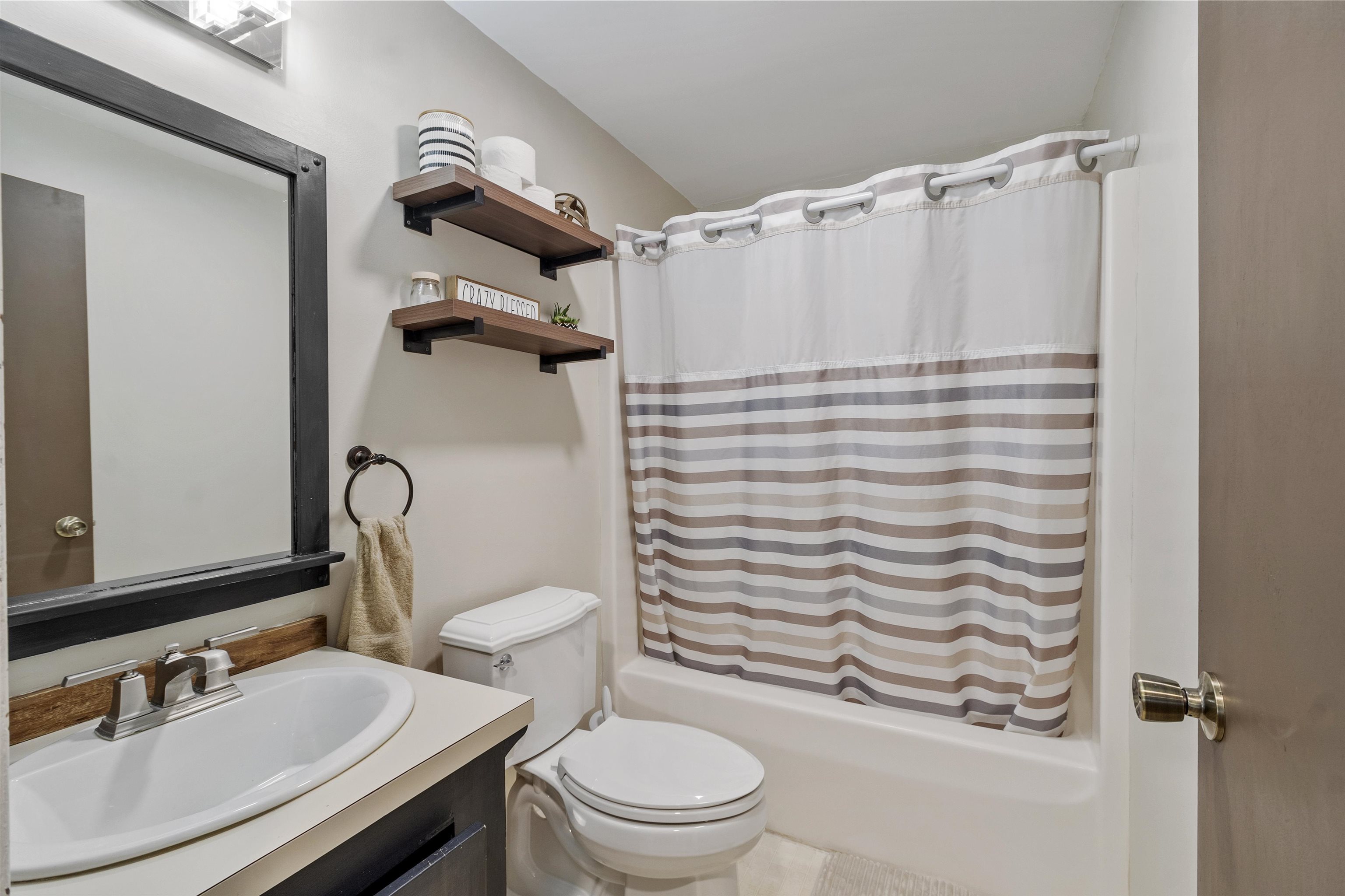 16 Dogtown Road Exeter, NH 03833 - Photo 20 of 40