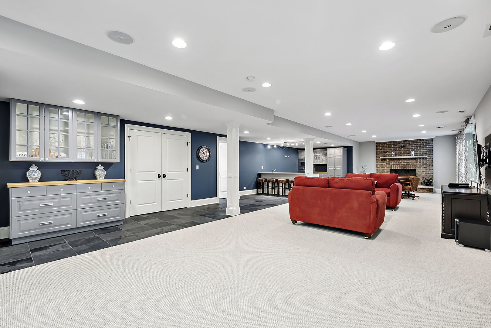 1465 Glenview Road Glenview, IL 60025 - Photo 23 of 31 Gallery Image 23