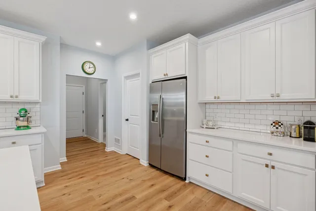 $3,600 | 20076 80th Avenue, Hamel, MN 55340