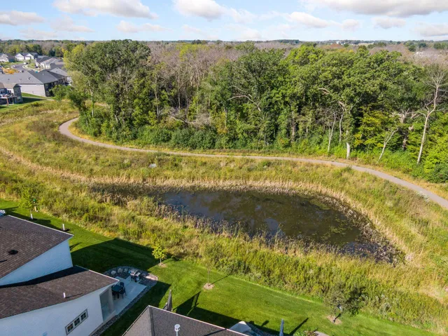 $3,600 | 20076 80th Avenue, Hamel, MN 55340