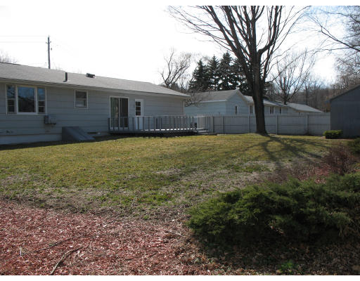 105 Bemis Road Holyoke, MA 01040 - Photo 6 of 18