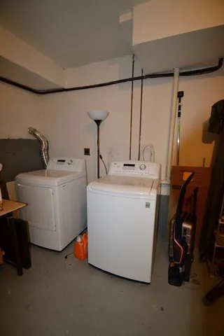 $2,700 | 47 Alder Street, Unit 9, Waltham, MA 02453