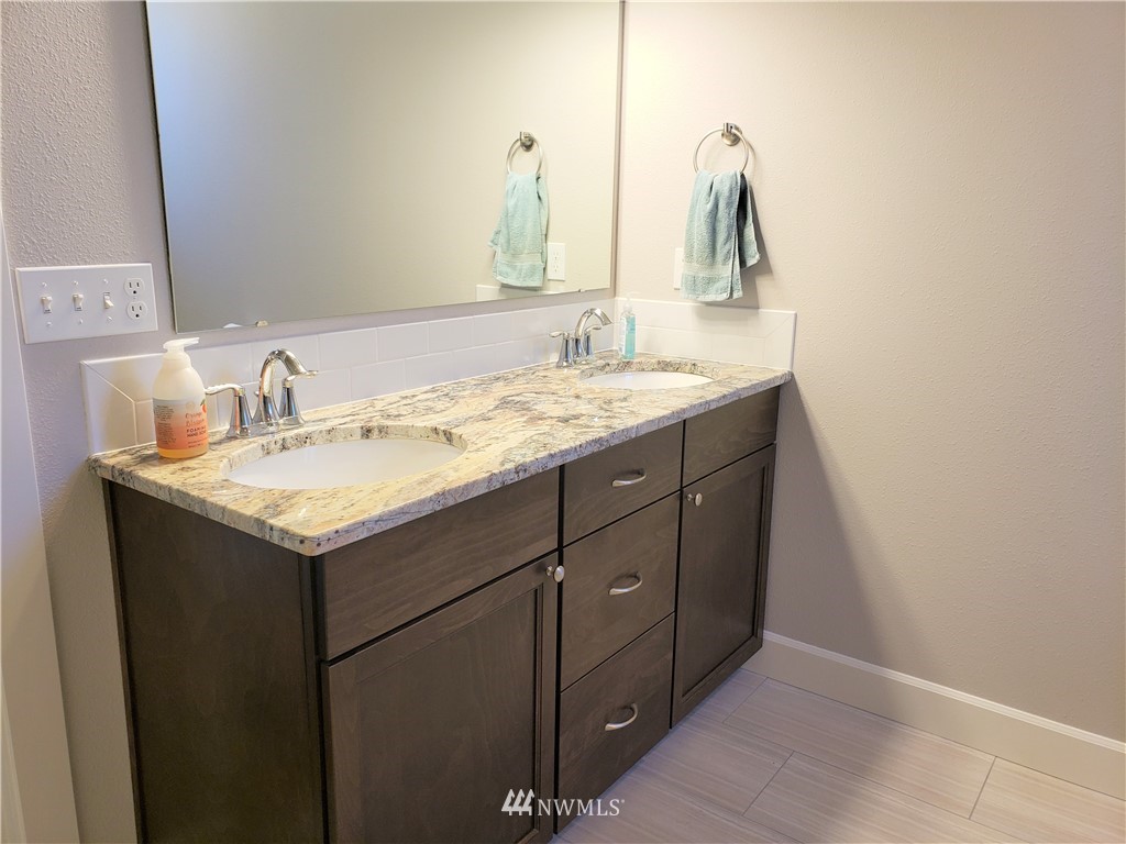 3795 Knowles Road Wenatchee, WA 98801 - Photo 22 of 31 Gallery Image 22