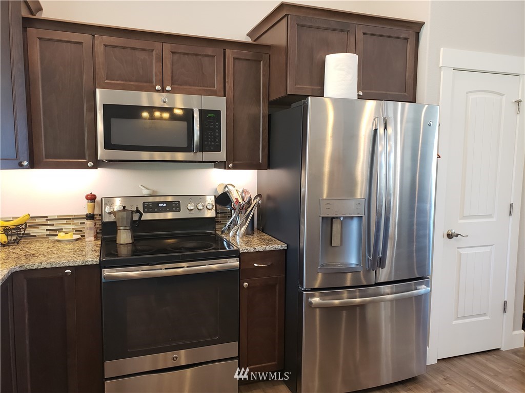 3795 Knowles Road Wenatchee, WA 98801 - Photo 10 of 31 Gallery Image 10