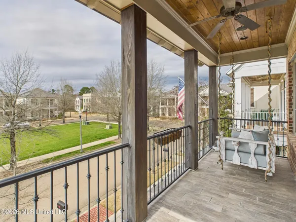 $799,000 | 310 Eastpark Street, Ridgeland, MS 39157