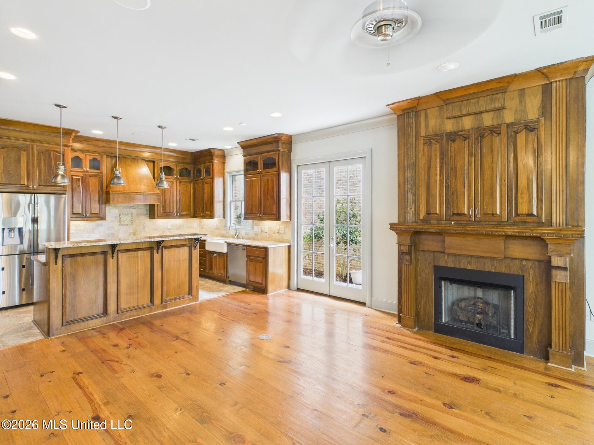 310 Eastpark Street Ridgeland, MS 39157 - Photo 5 of 47 CAM02761G0-PR0047-STILL006