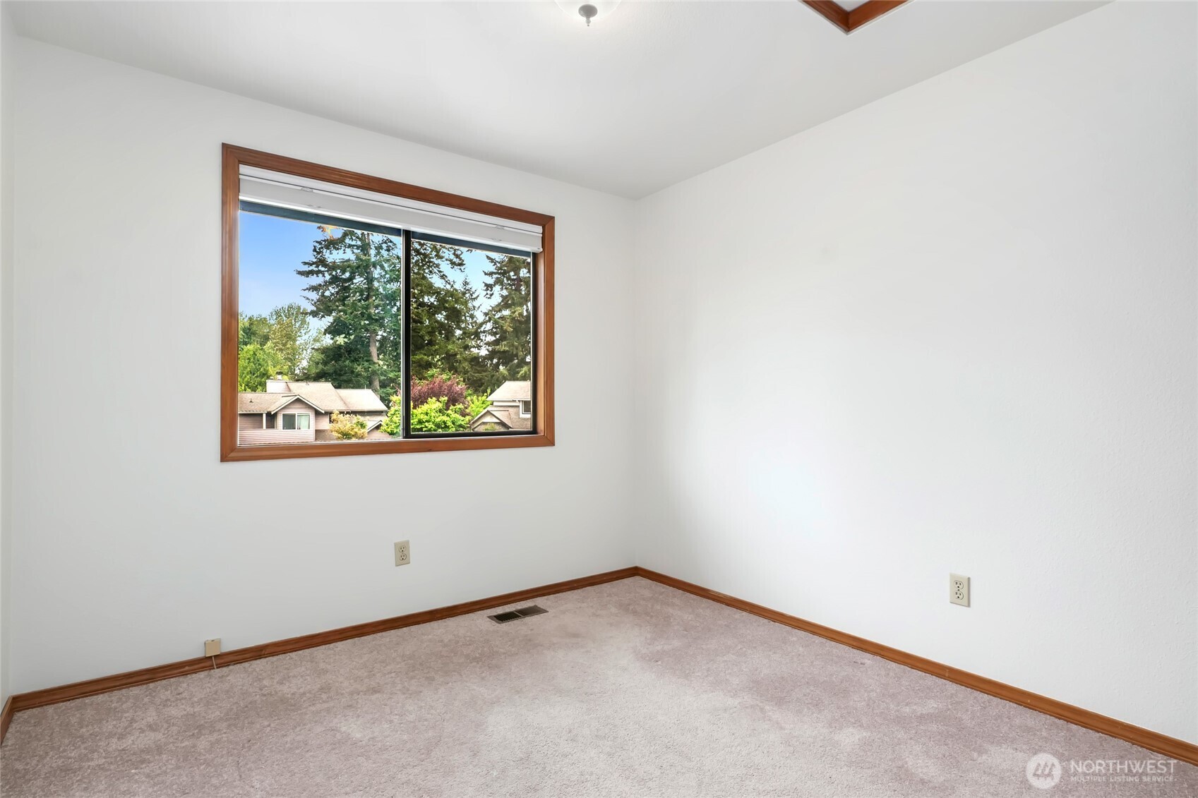 18323 23rd Drive Southeast Bothell, WA 98012 - Photo 17 of 33 Gallery Image 17