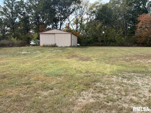 a view of a outdoor space