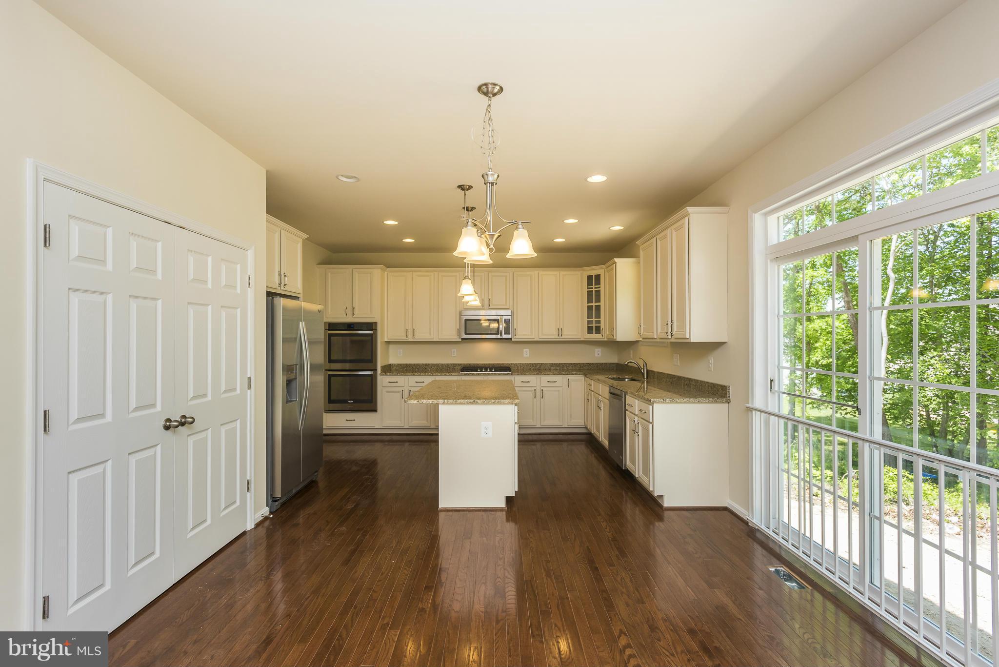 8674 Pine Road Jessup, MD 20794 - Photo 8 of 27 Kitchen Area