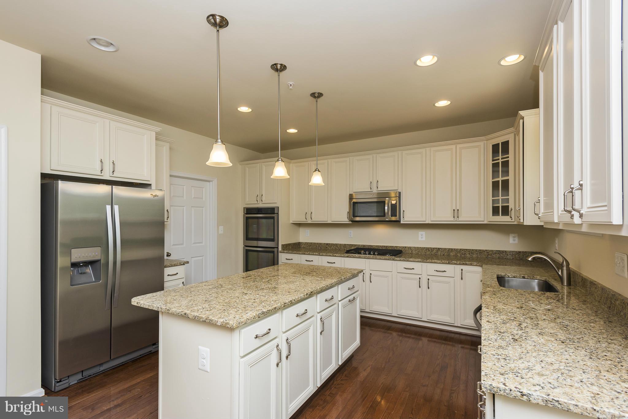 8674 Pine Road Jessup, MD 20794 - Photo 10 of 27 Kitchen