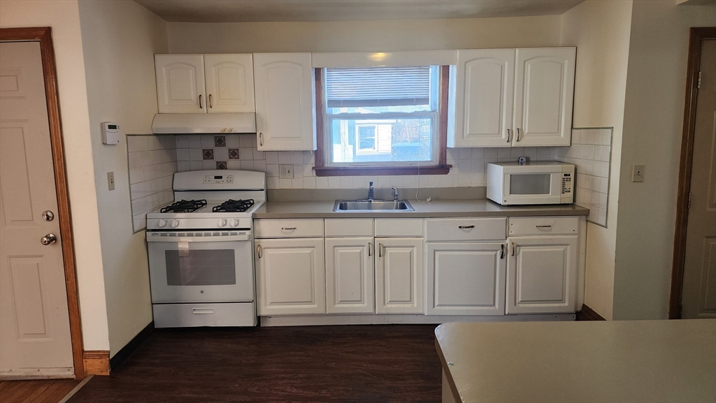 91 Callender Street, Unit 2 Boston, MA 02124 - Photo 3 of 14