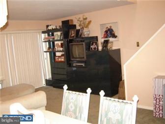 2003 Chippewa Ridge Ambler, PA 19002 - Photo 5 of 12 Gallery Image 5