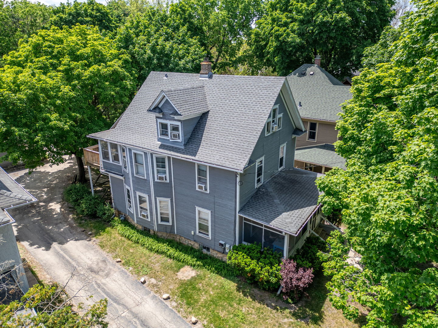 226 West Locust Street DeKalb, IL 60115 - Photo 4 of 40 an aerial view of a house