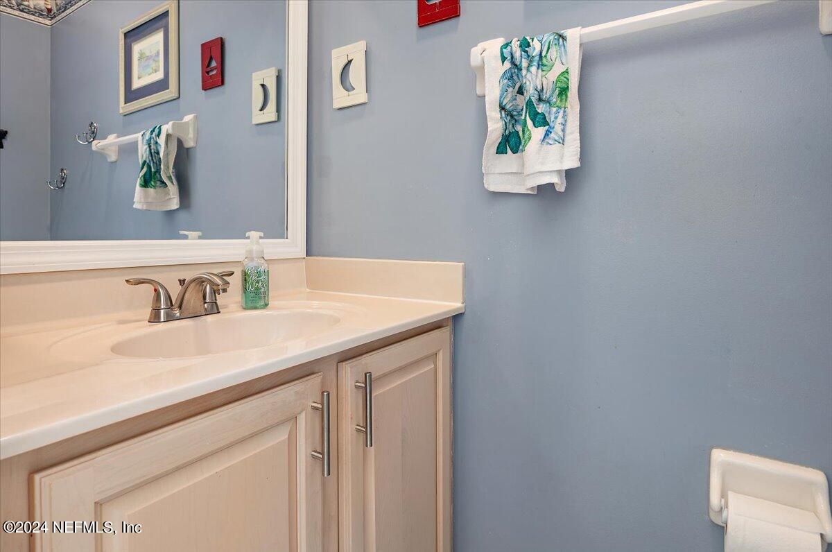 1870 Orange Picker Road Jacksonville, FL 32223 - Photo 24 of 47 Half Bathroom #2