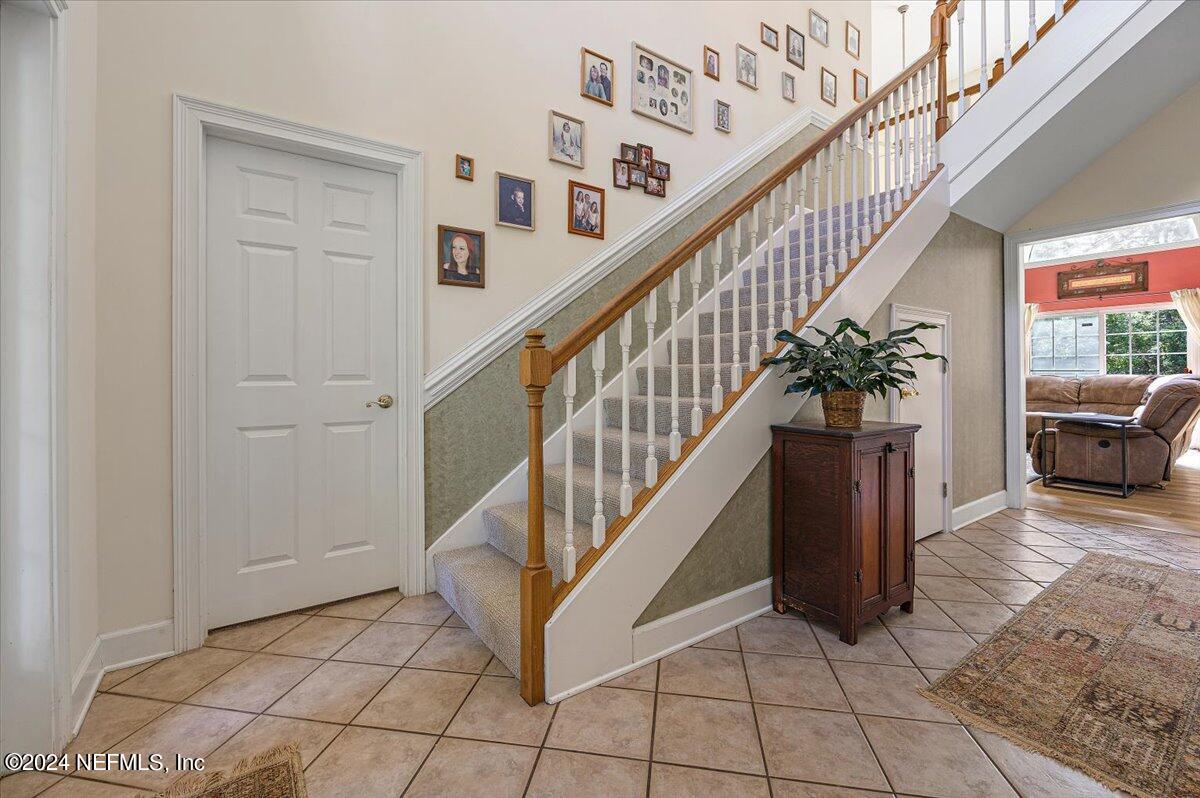 1870 Orange Picker Road Jacksonville, FL 32223 - Photo 9 of 47 Foyer Staircase